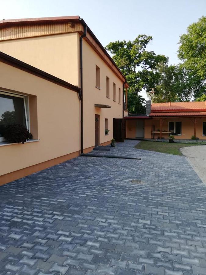 Uroczysko Olesnica Chodzież Exterior foto